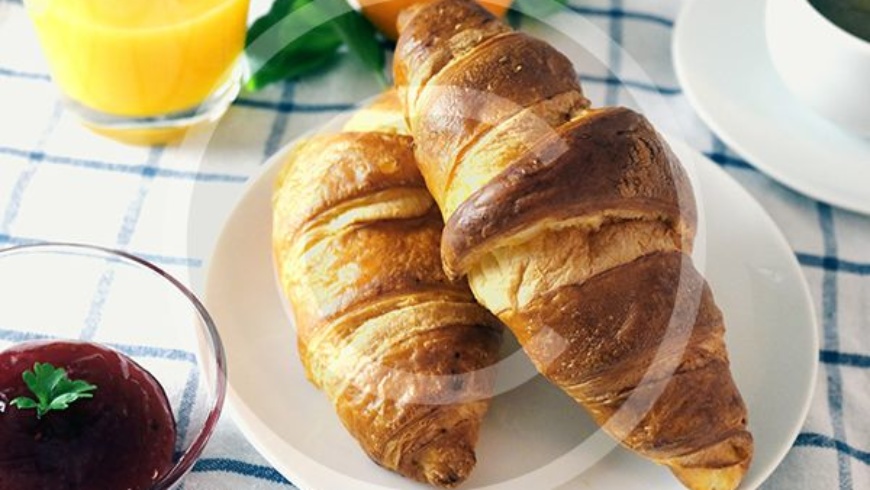 Classic French Croissant